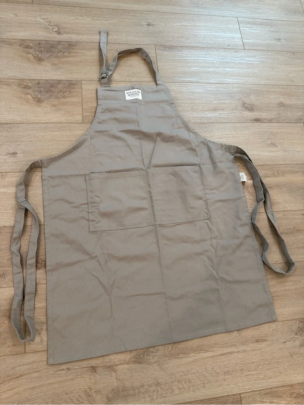 2x (Pair) of Williams Sonoma Drizzle Gray Classic Solid Aprons